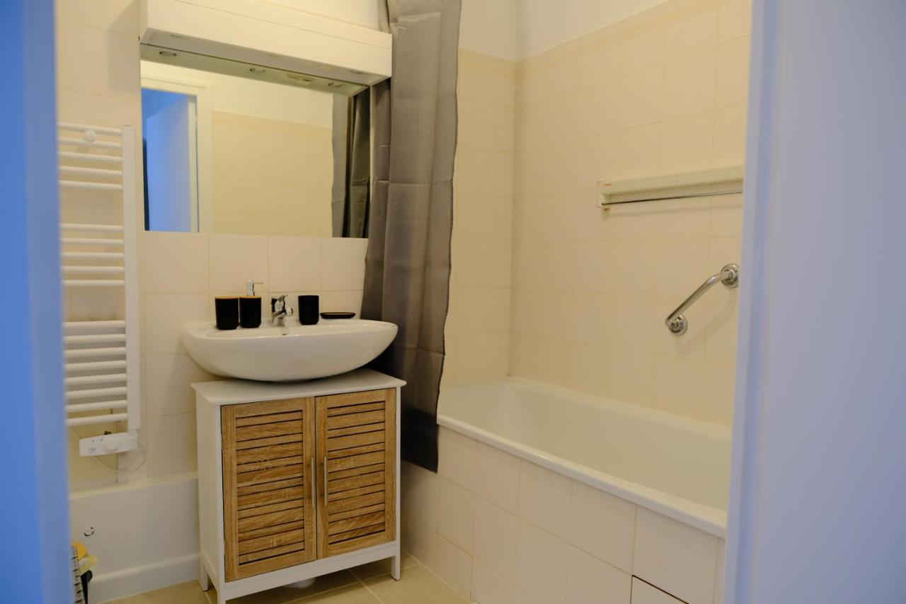 Апартаменти Calypso- Grand T3 70 M2 - Arrivee Autonome - Parking Prive Gratuit Мелен Екстер'єр фото