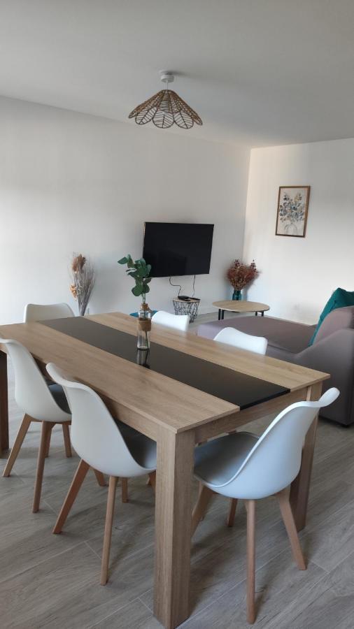 Апартаменти Calypso- Grand T3 70 M2 - Arrivee Autonome - Parking Prive Gratuit Мелен Екстер'єр фото